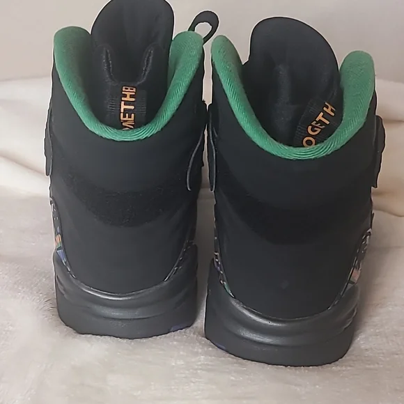 Air Jordan 8s Air Raids